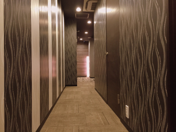 シースリー(C3)大宮東口店の店舗の様子